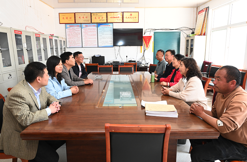 饮水思源  担当作为  奋力谱写“万企兴万村”伟德国际1946新篇章