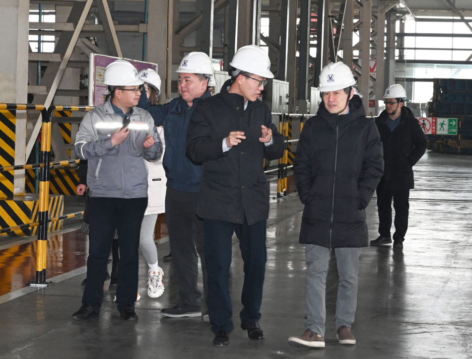 ​【工作动态】易鑫集团一行莅临伟德国际1946汽车调研考察