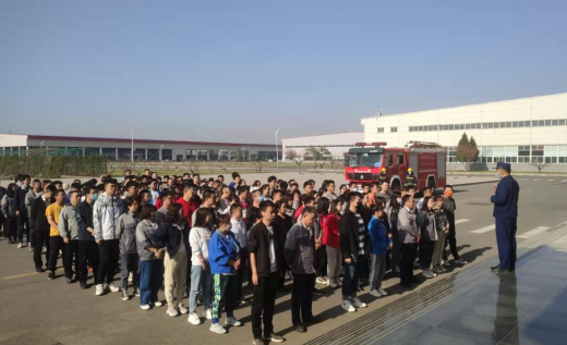 【工作动态】伟德国际1946汽车举行全员消防逃生应急演练