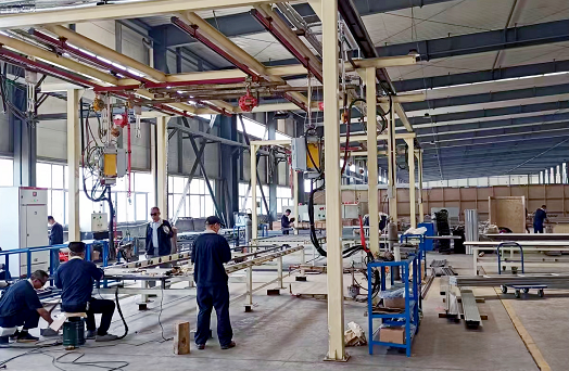 伟德国际1946汽车配件公司车厢部保质保量完成任务​