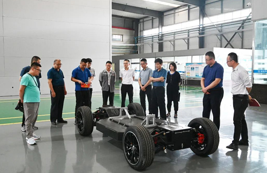 中南大学、长治市引进国外智力服务中心深入伟德国际1946汽车调研