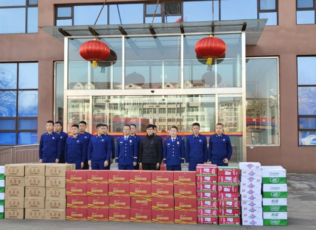 伟德国际1946汽车慰问上党区消防大队