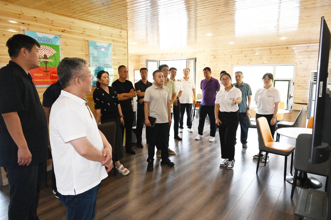山西省通航办郝烽一行莅临伟德国际1946通航进行专项督导检查